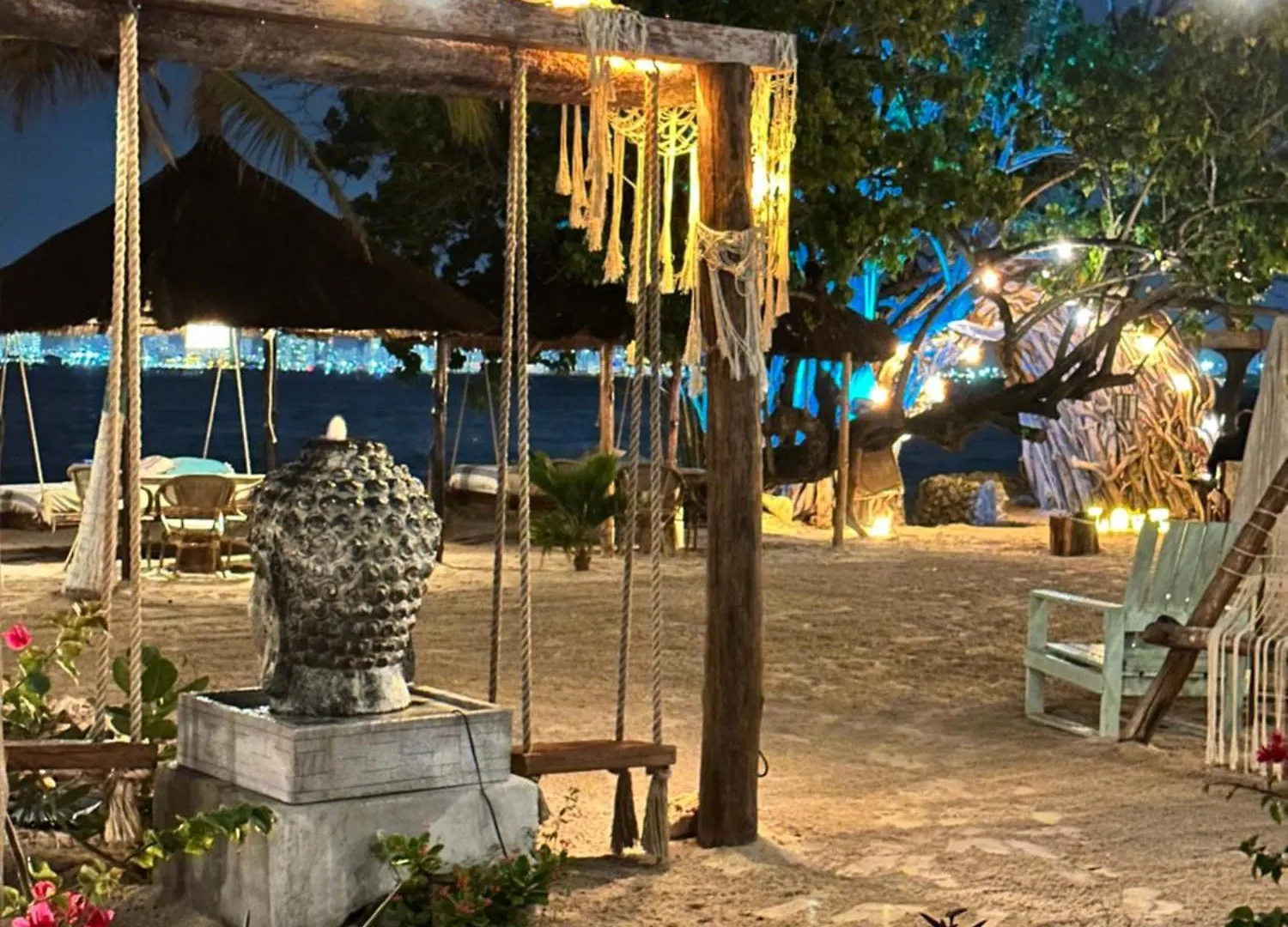 Namaste Beach Club & Hotel Playa de Punta Arena