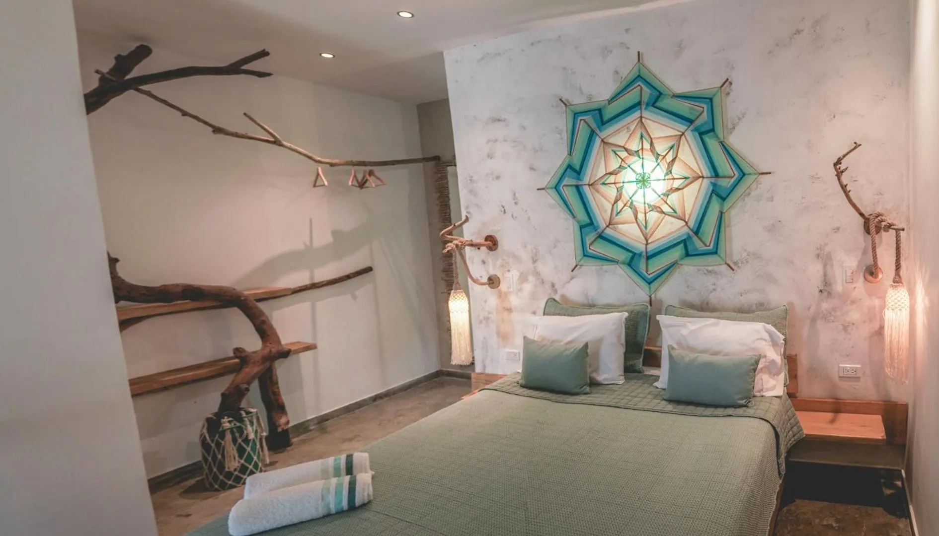 Namaste Beach Club & Hotel Playa de Punta Arena