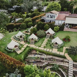 https://teva-retreat.colombiamedellinhotels.com